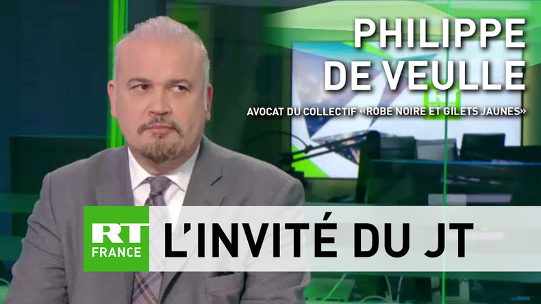 Philippe De Veulle Qui Défend Plusieurs Blessé Es Gilets